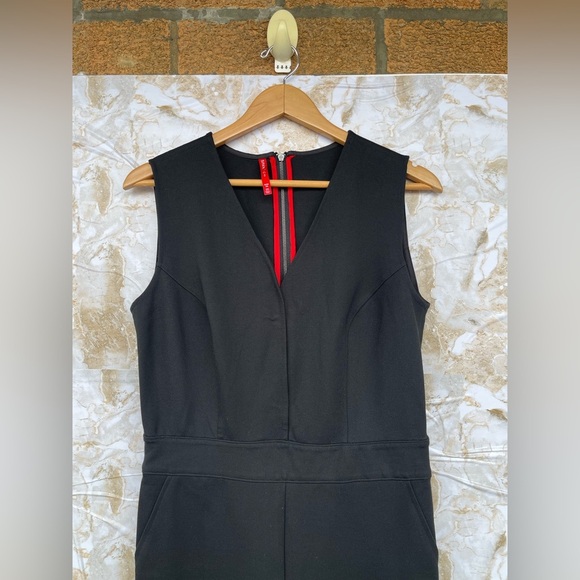 SPANX The Perfect Jumpsuit Sleeveless Back Zip Bootcut Leg Classic Black medium - Picture 7 of 15